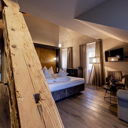 Eggentaler Hotel คาร์ดาโน ภายนอก รูปภาพ