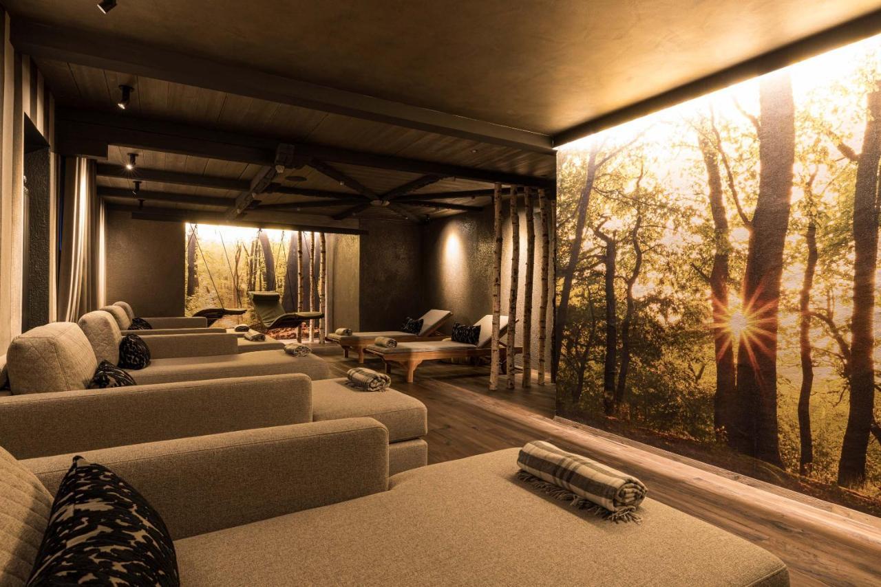 Eggentaler Hotel คาร์ดาโน ภายนอก รูปภาพ